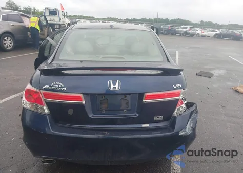 2011 Honda Accord 3.5 Ex-L из США, поврежденный, VIN 1HGCP3F8XBA021427